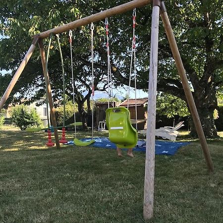 Comme Chez Mamie, Maison Entiere 1-6 Personnes Alby-sur-Cheran Kültér fotó